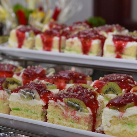 אולודניץ Artemisia Royal Park Club Hotel מראה חיצוני תמונה