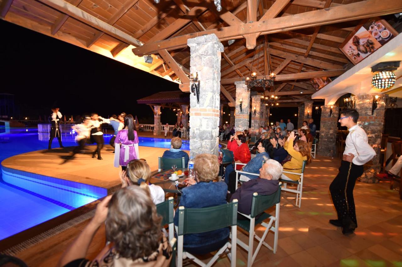 אולודניץ Artemisia Royal Park Club Hotel מראה חיצוני תמונה