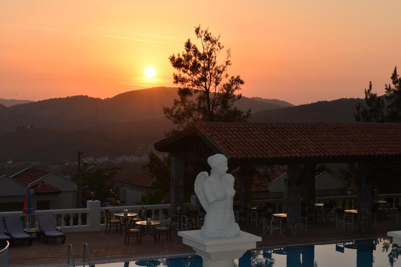 אולודניץ Artemisia Royal Park Club Hotel מראה חיצוני תמונה