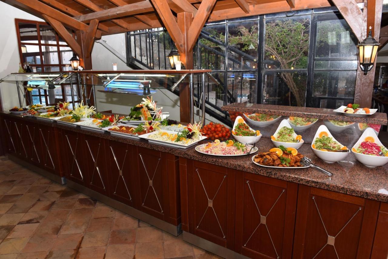 אולודניץ Artemisia Royal Park Club Hotel מראה חיצוני תמונה