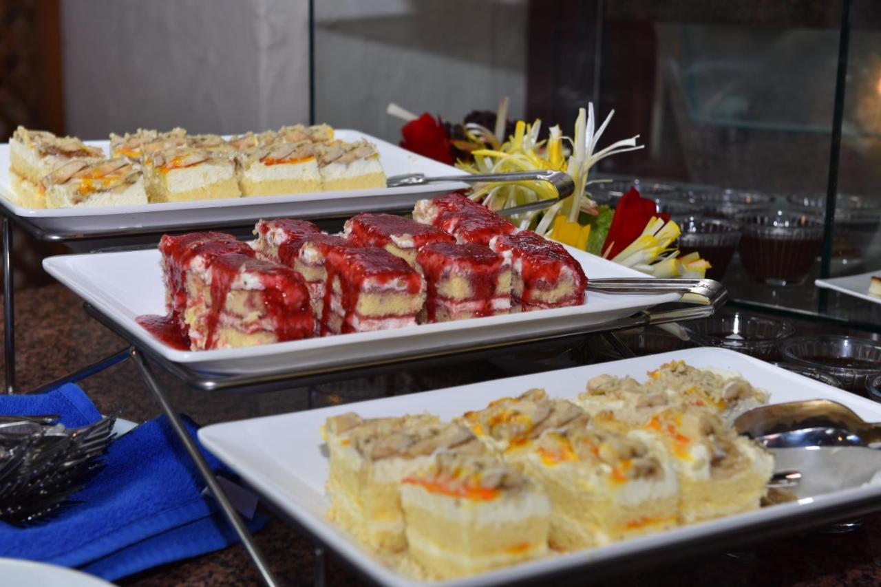 אולודניץ Artemisia Royal Park Club Hotel מראה חיצוני תמונה