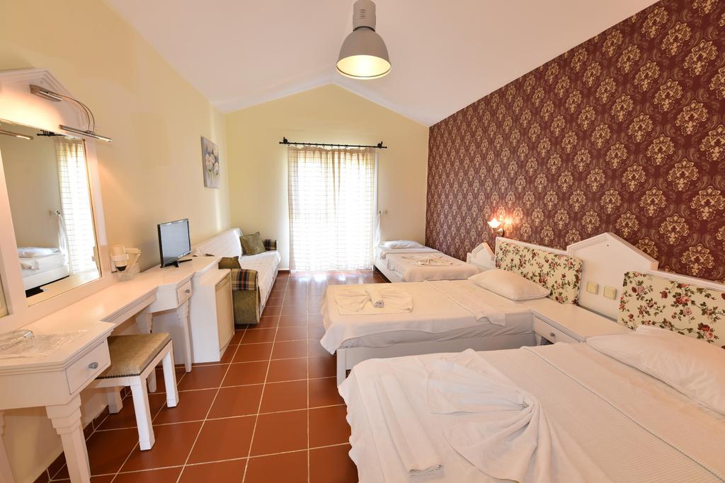 אולודניץ Artemisia Royal Park Club Hotel מראה חיצוני תמונה
