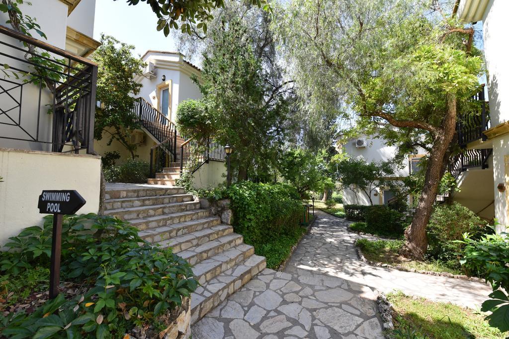 אולודניץ Artemisia Royal Park Club Hotel מראה חיצוני תמונה